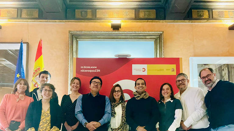 Encuentro con una delegación de Paraguay